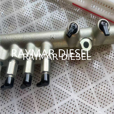 Genuine And Brand New Diesel Common Rail Fuel Rail 095440-1280 6217-71-1211