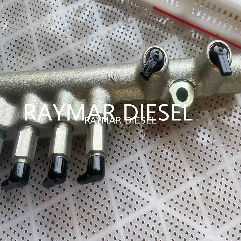 Genuine And Brand New Diesel Common Rail Fuel Rail 095440-1280 6217-71-1211
